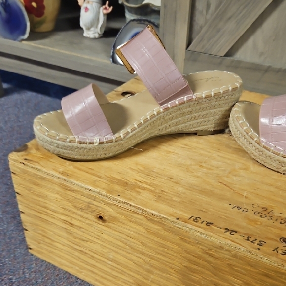 Vintage Havana Pink and Tan Espadrille Slides with Suede Upper - Picture 3 of 7